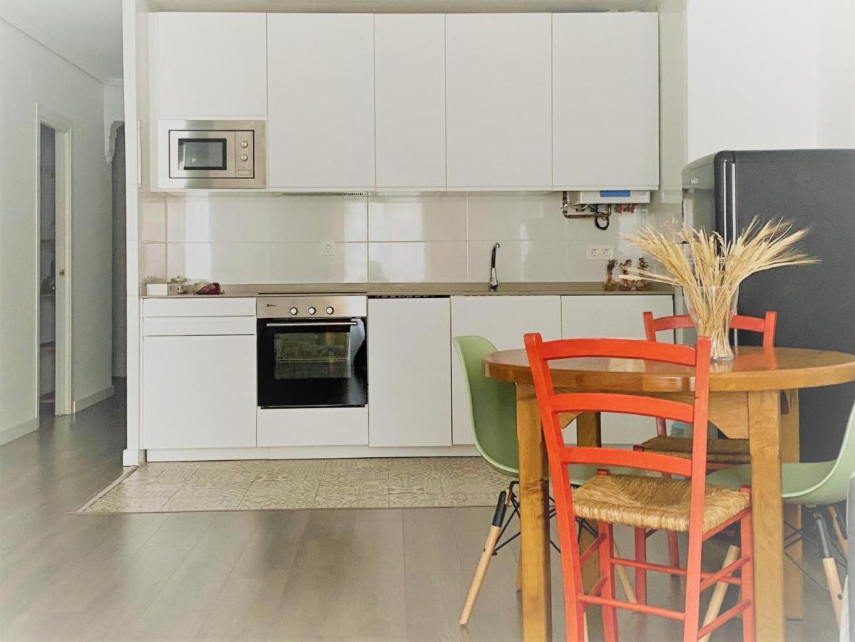 Apartamento Ayla Camino De Santiago Pamplona Buitenkant foto